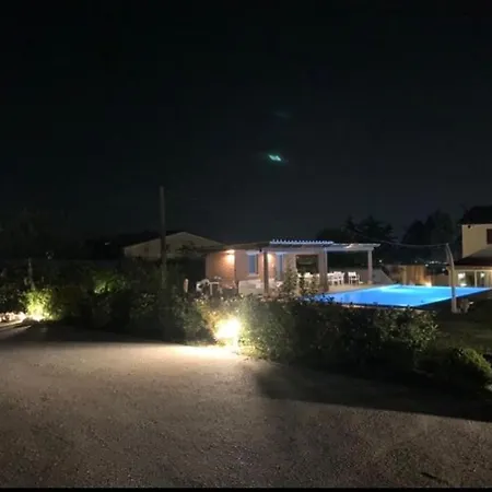 Vakantiehuis Casale Sacro Cuore Con Piscina Privata *